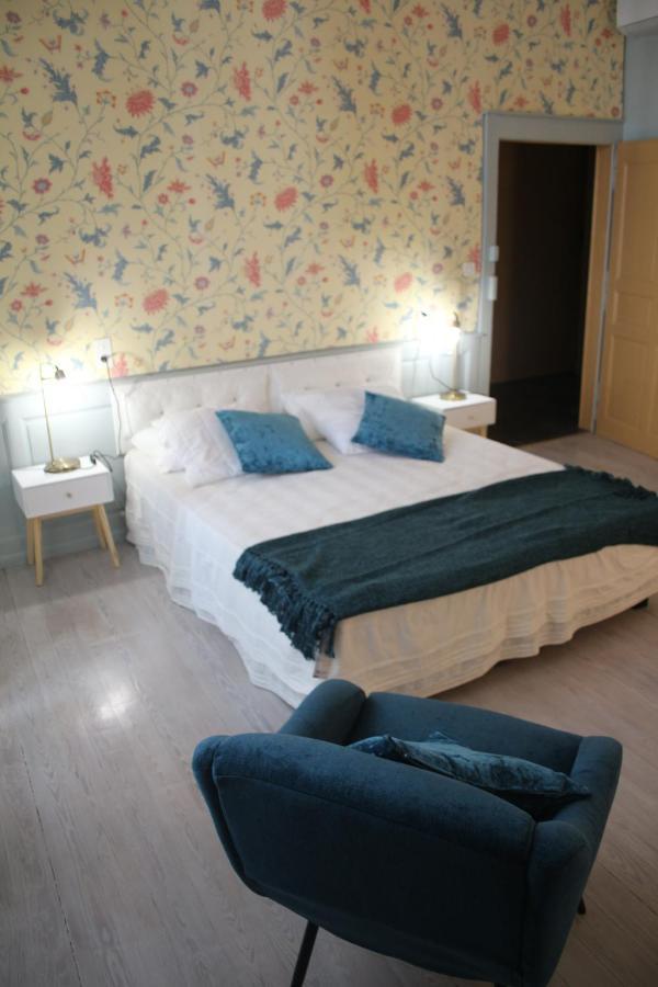 Le Patio Hotel Grignan Room photo